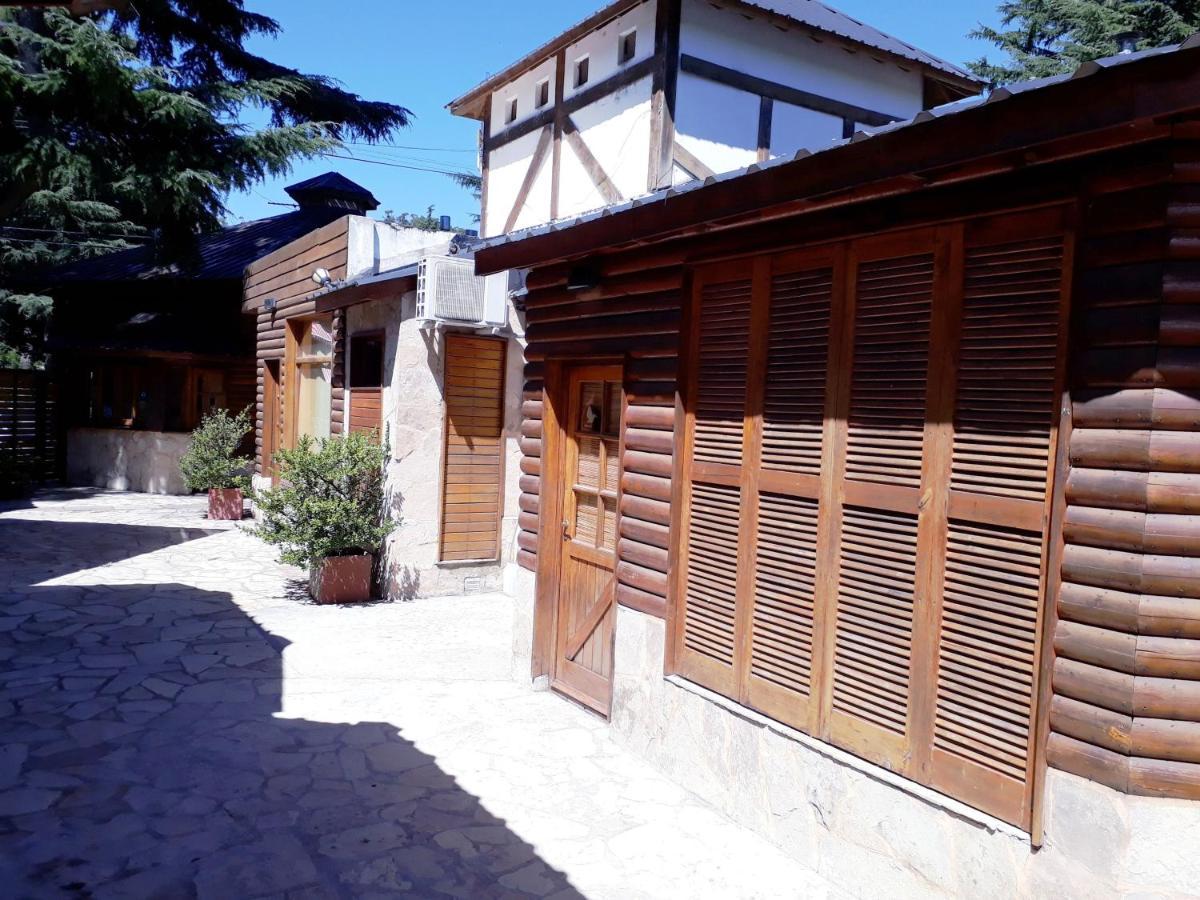 Sierra Suites Sierra de los Padres Esterno foto